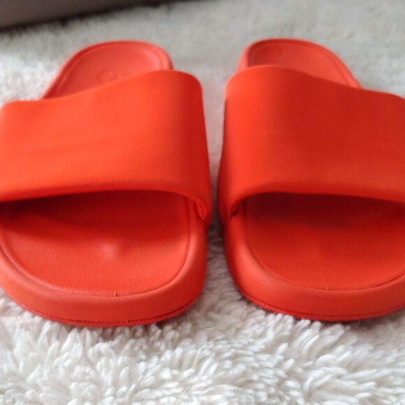 Lululemon Restfeel Womens Comfortable Slip-on Sandals Solar Orange - Picture 10 of 12